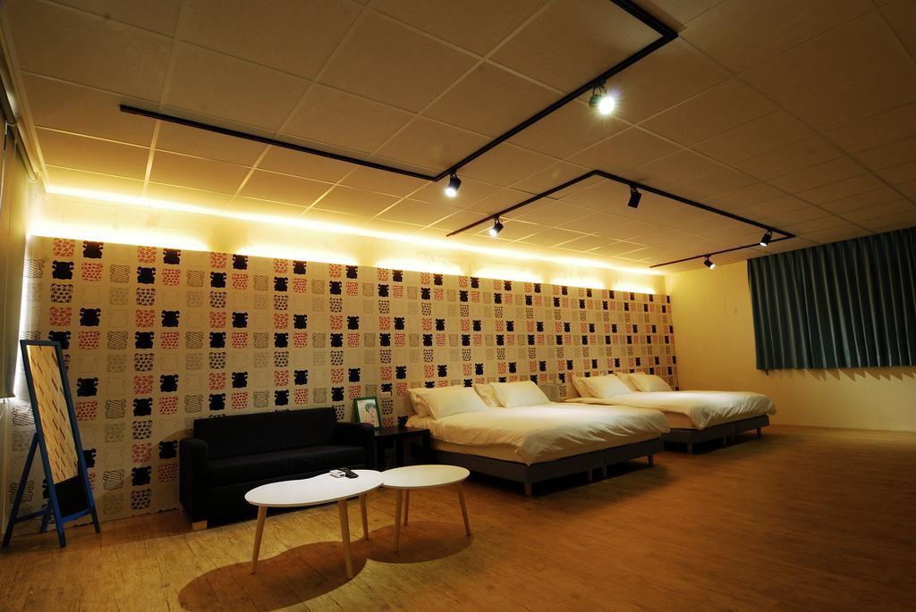 Sleep In Guest House Hualien Exterior foto