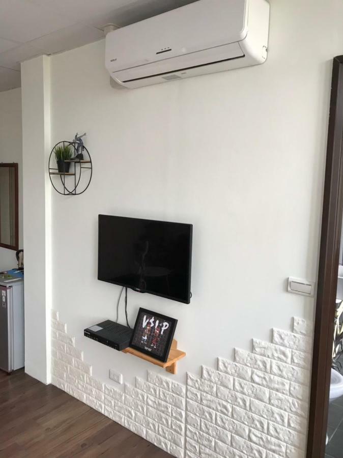 Sleep In Guest House Hualien Exterior foto